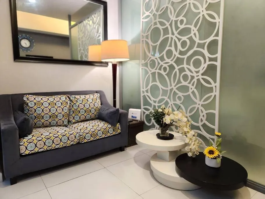 Cosy Kl Tower With Parkview Balcony, Pool, Gym, Sauna Near Greenbelt 100Mbps Manila Philippines