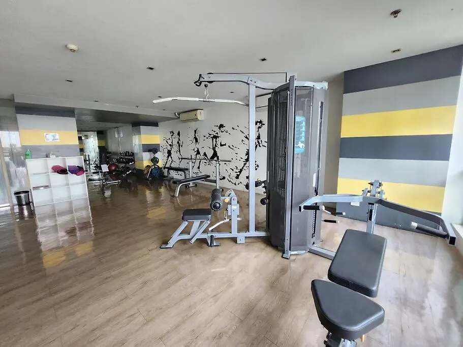 Cosy Kl Tower With Parkview Balcony, Pool, Gym, Sauna Near Greenbelt 100Mbps Manila Philippines
